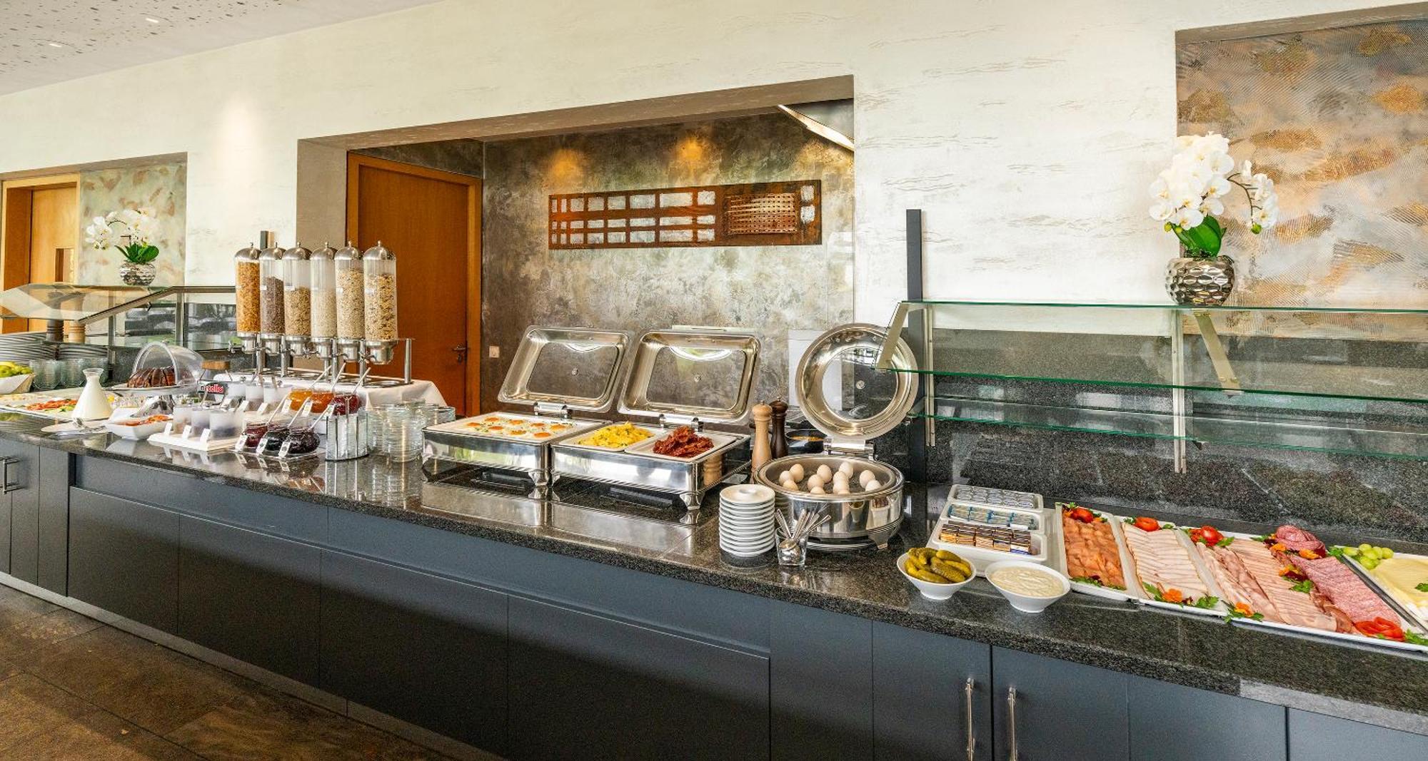 Hotel Western Plaza Stuttgart-ditzingen 4*