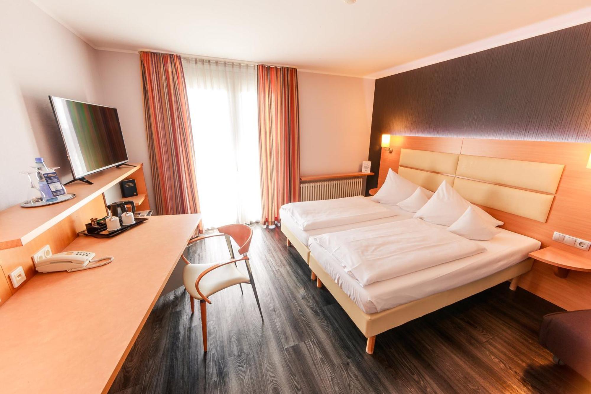 Western Plaza Stuttgart-ditzingen 4*